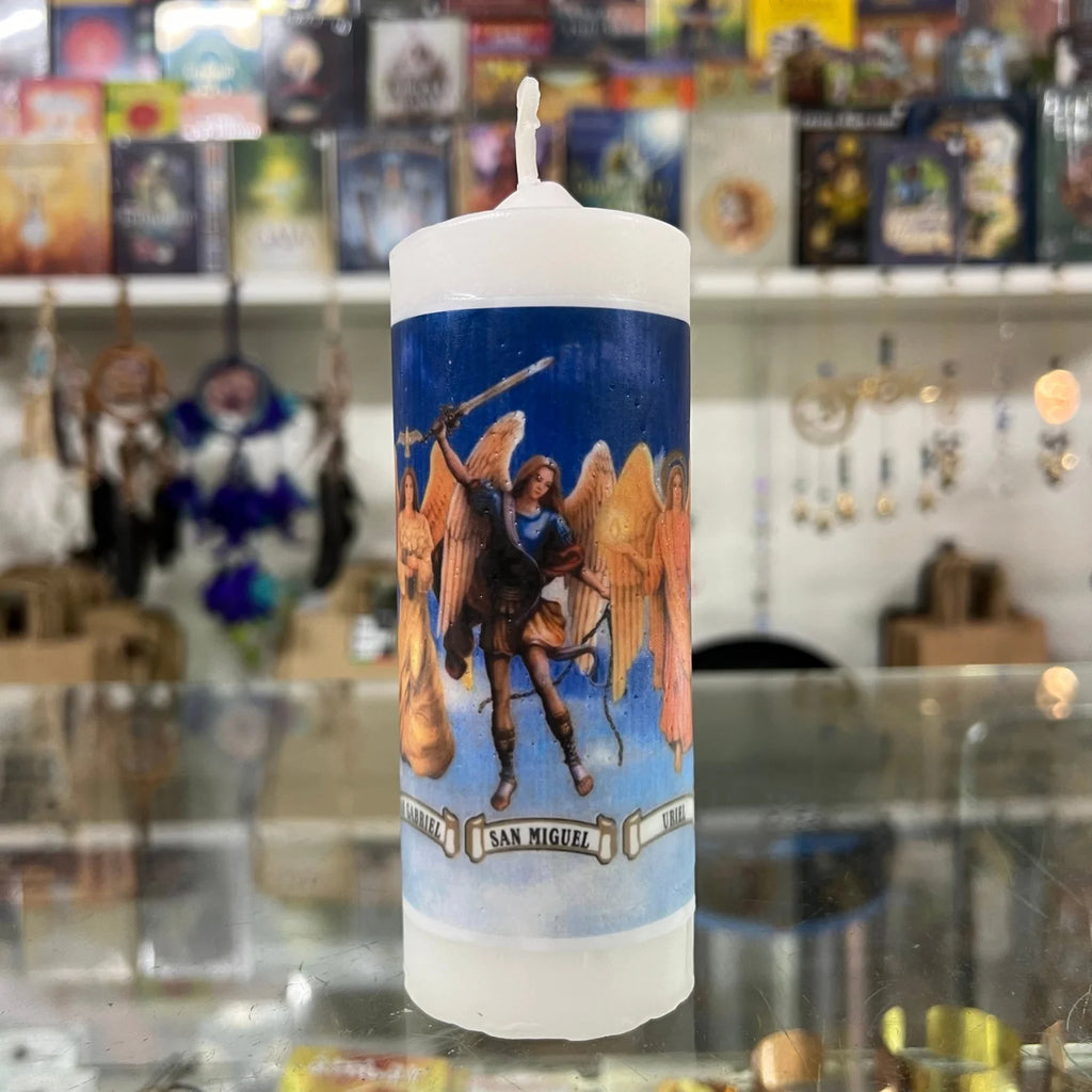 Vela Ritual de los 7 Arcángeles — Protección y Peticiones Espirituales