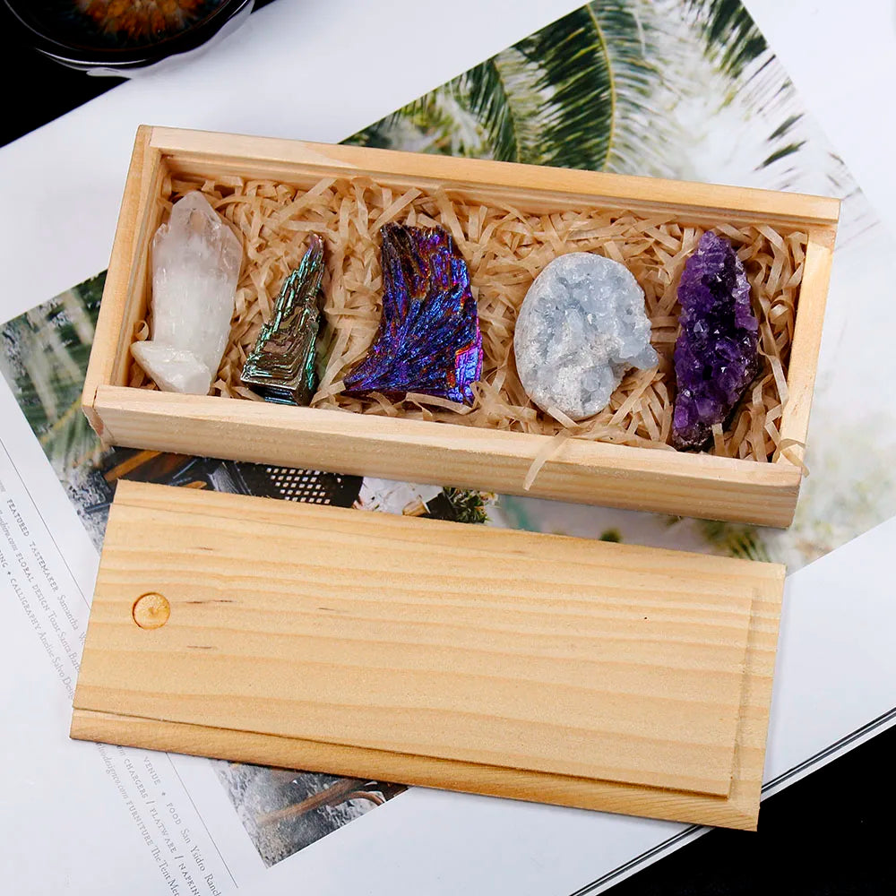 Cofre del Tesoro de Minerales Naturales — Colección de Cristales