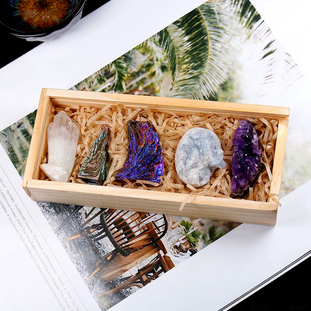 Cofre del Tesoro de Minerales Naturales — Colección de Cristales