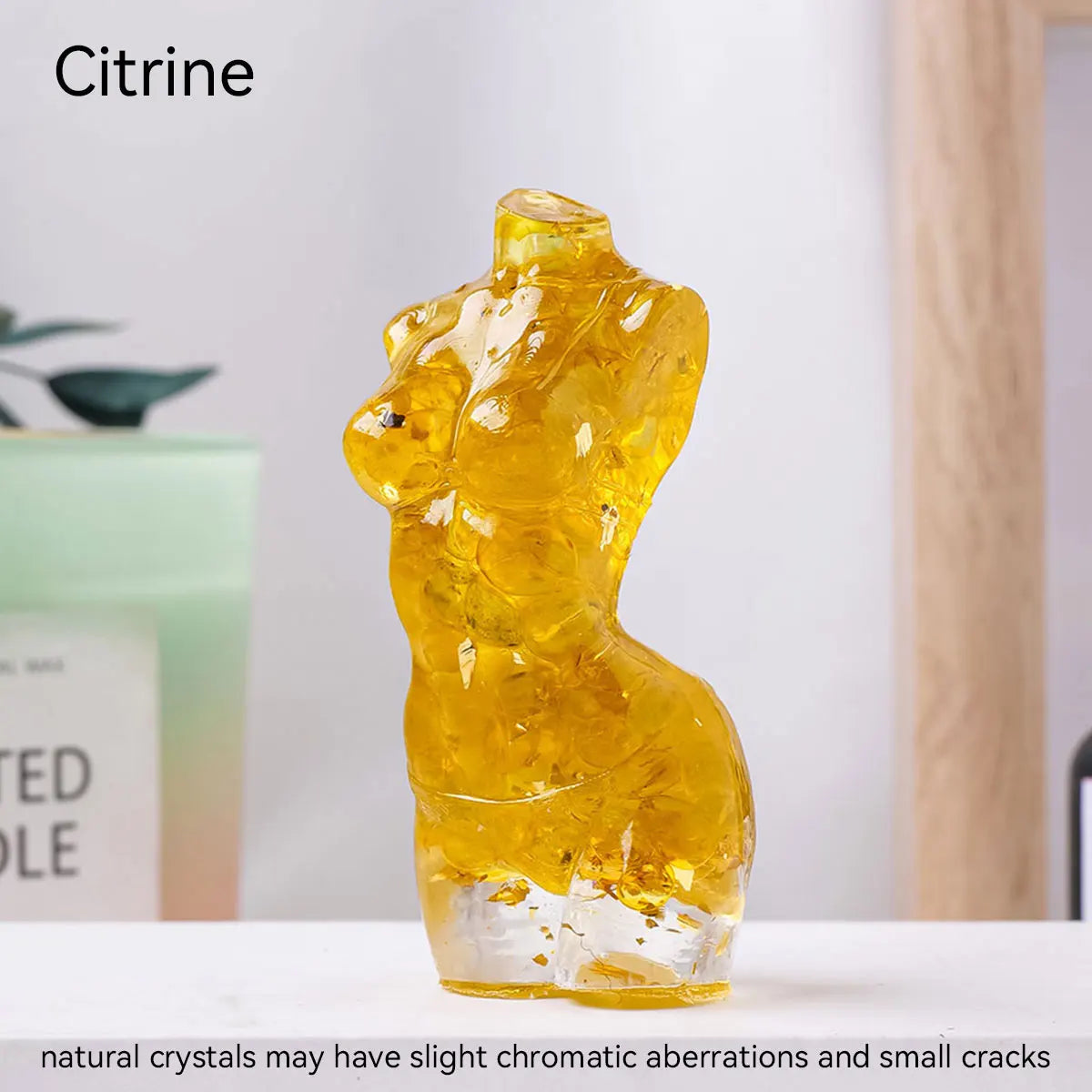 Diosa de Cristal Natural — Figura Femenina de Feminidad y Amor Propio