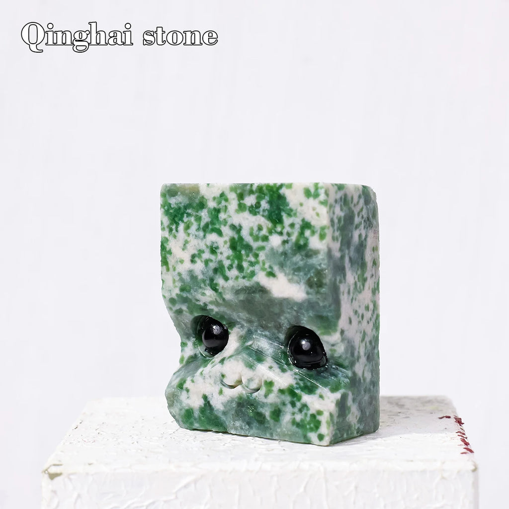 Figura de Cristales Naturales — Figura Decorativa de Altar