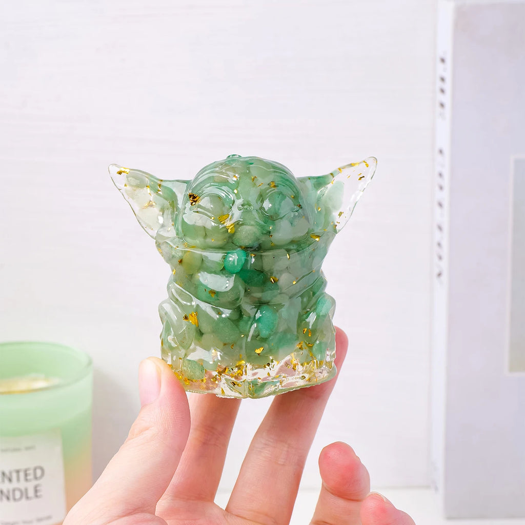 Pequeño Maestro de la Sabiduría — Figura de Cristal Natural