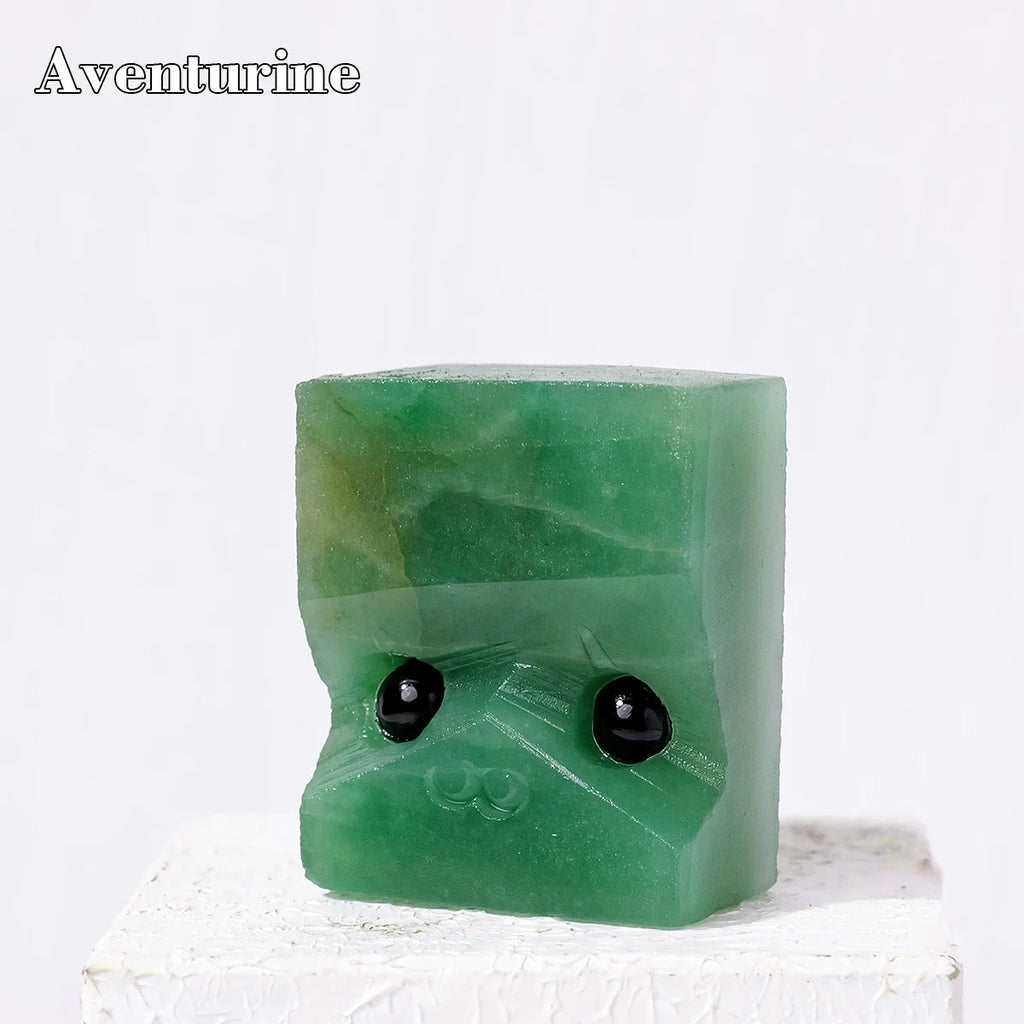 Figura de Cristales Naturales — Figura Decorativa de Altar