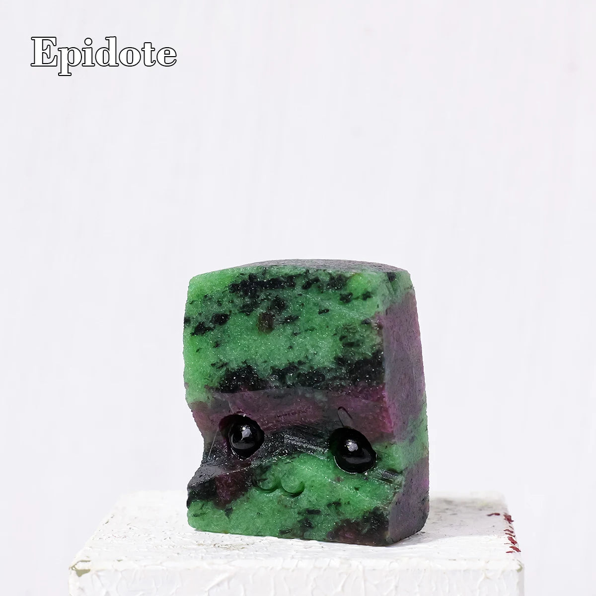 Figura de Cristales Naturales — Figura Decorativa de Altar