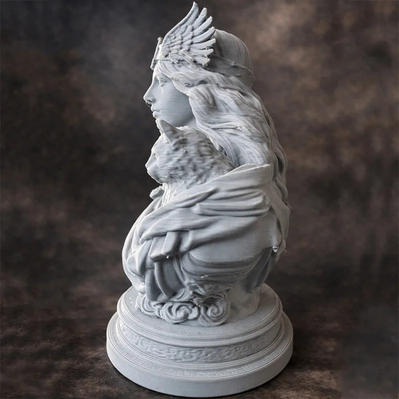 Busto de la Diosa Freyja con Dos Gatos — Figura de Mitología Nórdica