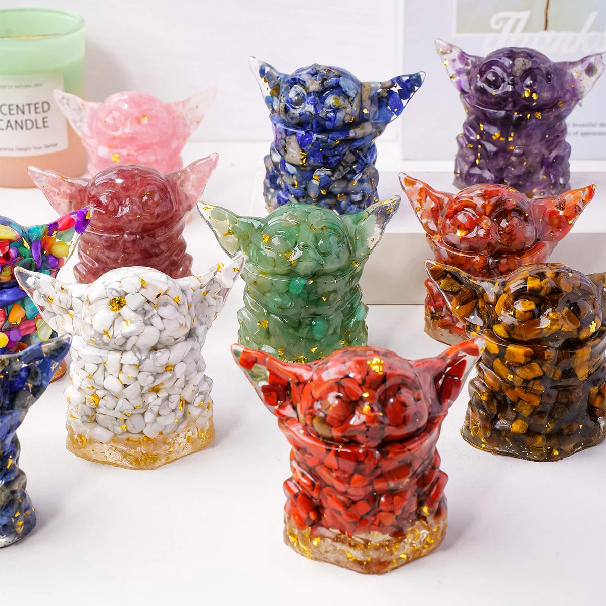 Pequeño Maestro de la Sabiduría — Figura de Cristal Natural