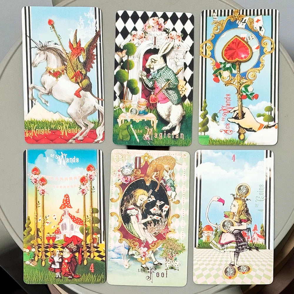 Alice in Tarotland — Tarot de Alicia en el País de las Maravillas